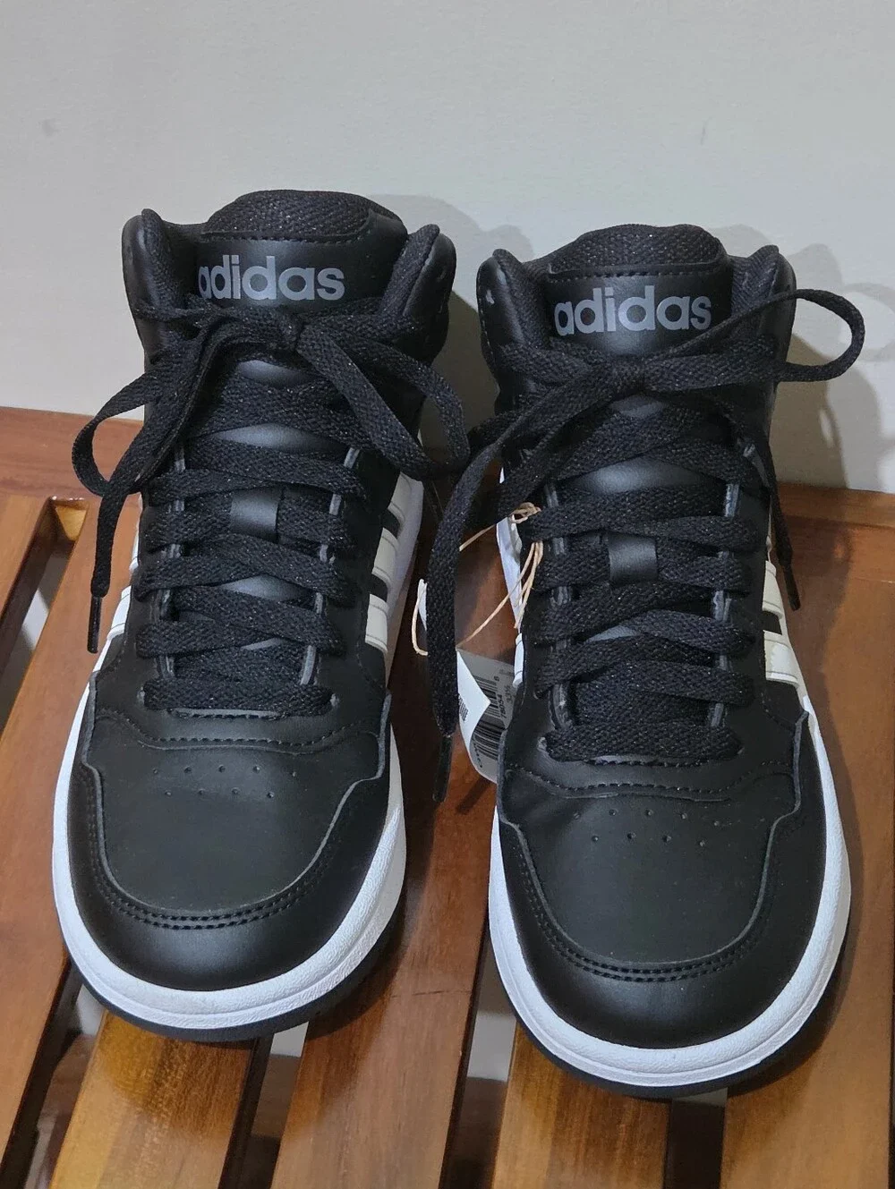 adidas Boy's Black and White Hoops 3.0 MID High-Top Basketball Sneakers Size 2